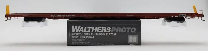 Walthers 920-104223 HO Southern RTR 89‘ Bethlehem Flush-Deck Flatcar 50244 LN/Box